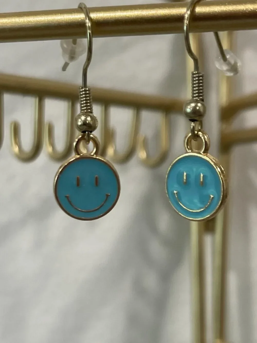 N/A brighten up